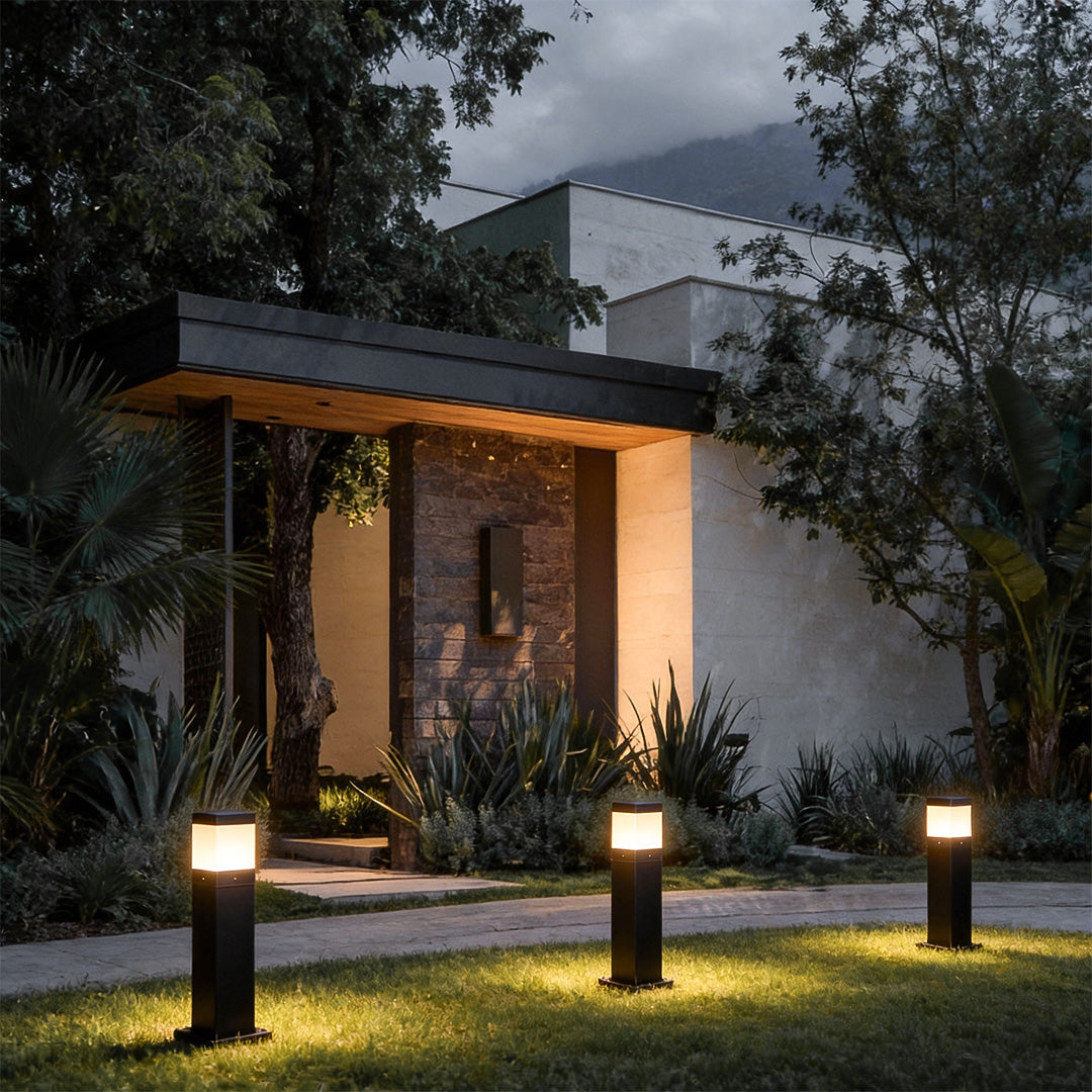 Modern LED Bollard Light – Outdoor Pathway Lighting