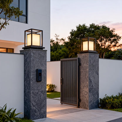 Solar Outdoor Fence Post Light, Waterproof LED Pillar Light for Deck, Patio and Garden