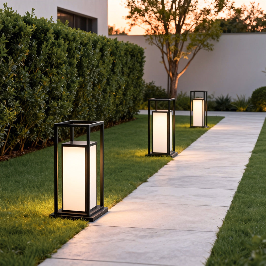 Solar Outdoor Fence Post Light, Waterproof LED Pillar Light for Deck, Patio and Garden