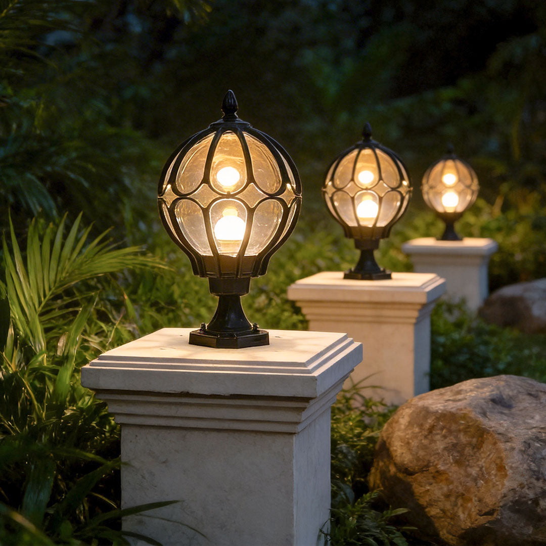 Outdoor Globe Post Light, Vintage Glass Globe LED Landscape Light for Fence, Deck and Garden